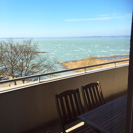 Club 218 Wellness Luxus Apartman Siófok Zewnętrze zdjęcie