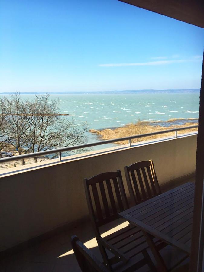 Club 218 Wellness Luxus Apartman Siófok Zewnętrze zdjęcie