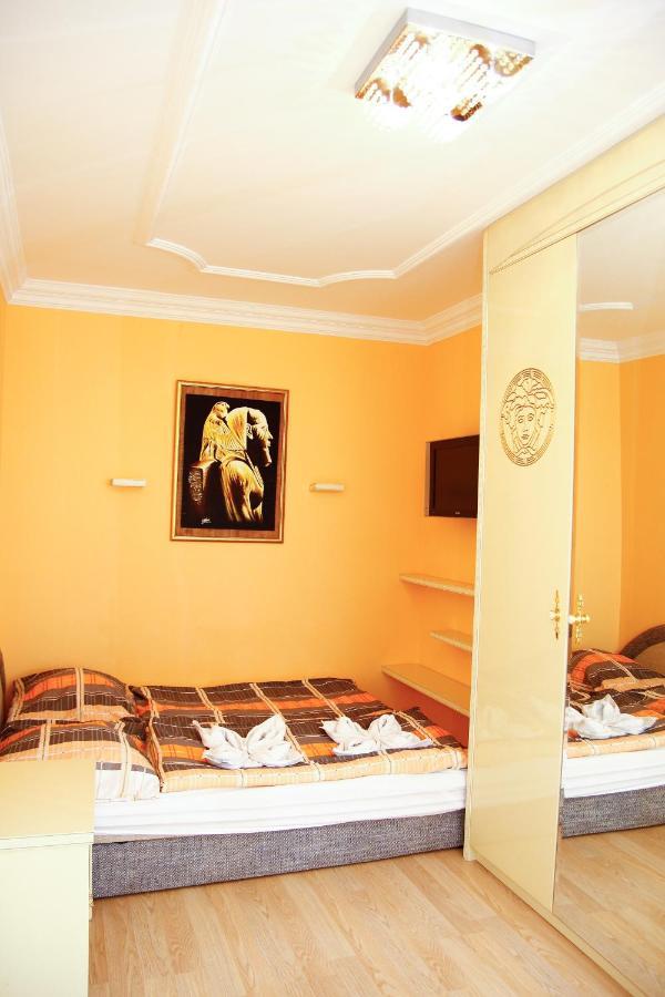 Club 218 Wellness Luxus Apartman Siófok Zewnętrze zdjęcie
